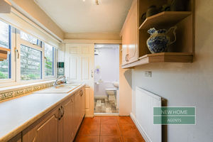 Photo 33- click for photo gallery